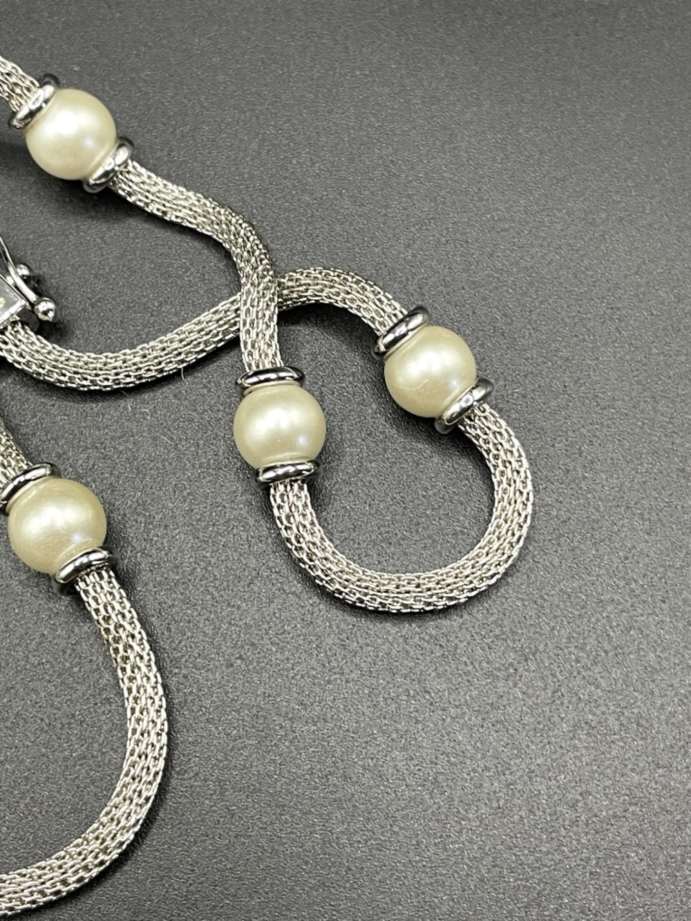 Anne Klein 3 Row Silver Tone Mesh Faux Pearl Bracelet 7 1/2" - Picture 8 of 14